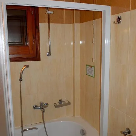 Aglaida Апарт-отель