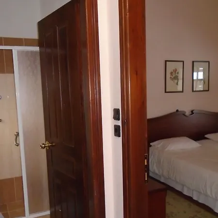 Aglaida Апарт-отель 3*