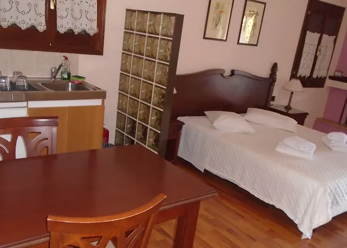 Aparthotel Aglaida Tsagkarada